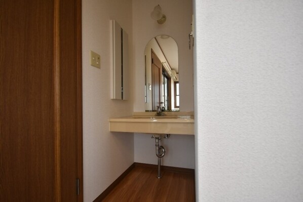 天神川駅 徒歩16分 1階の物件内観写真